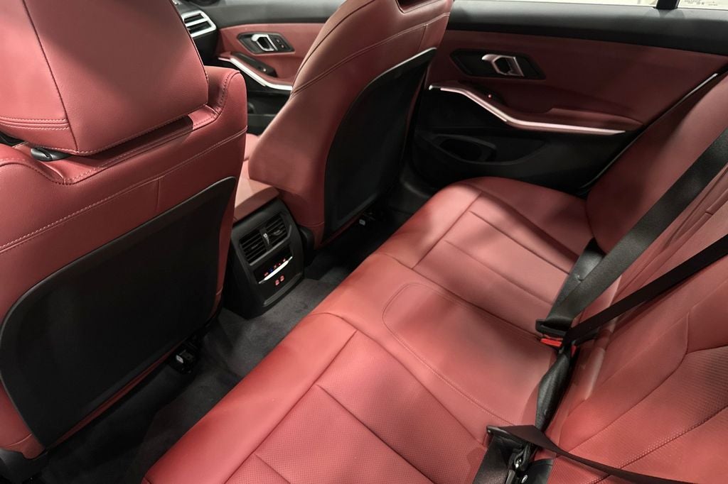 2026 BMW 3 Series 330i