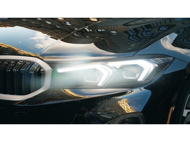 2026 BMW 3 Series 330i