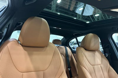 2025 BMW 3 Series 330i