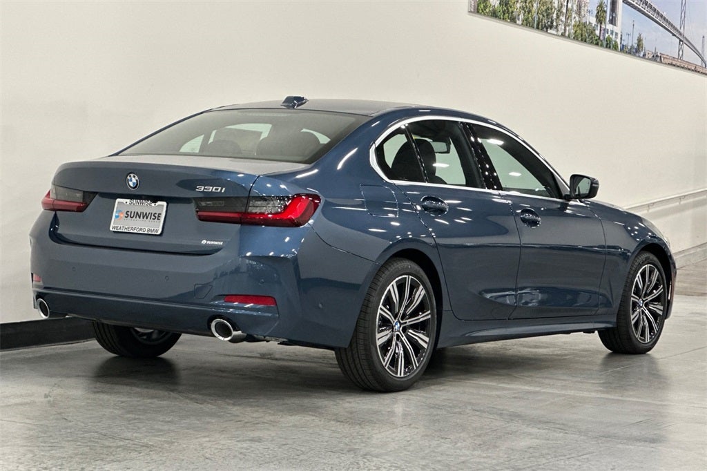 2026 BMW 3 Series 330i