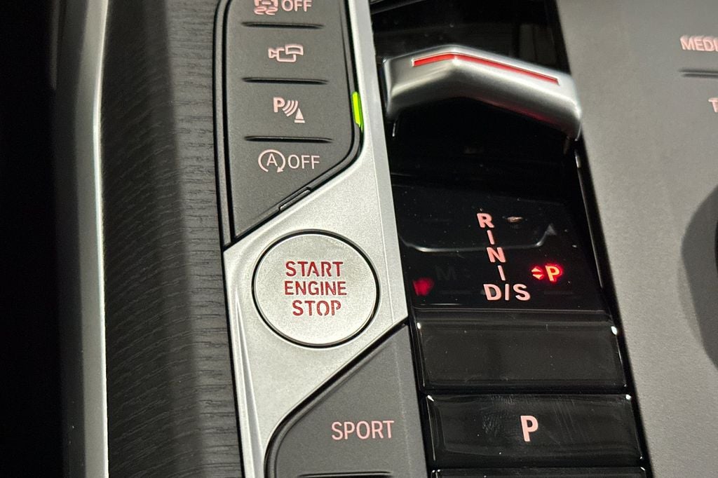 2026 BMW 3 Series 330i