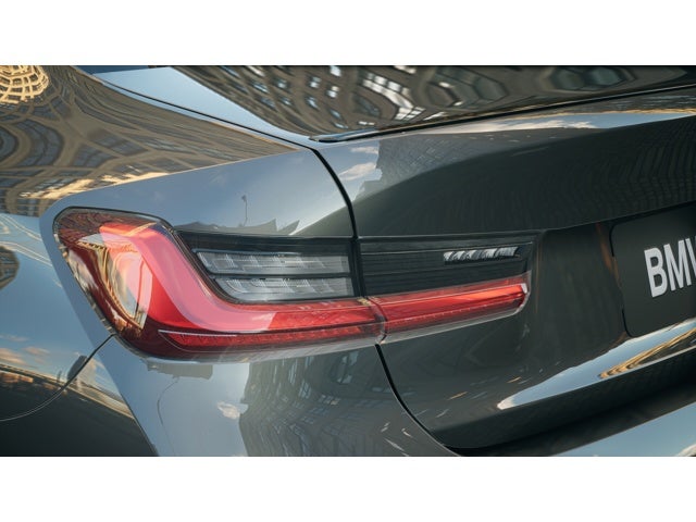 2026 BMW 3 Series 330i