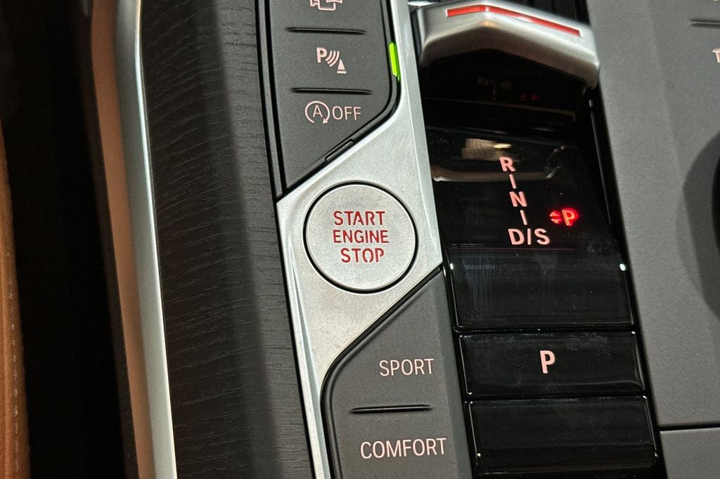 2026 BMW 3 Series 330i