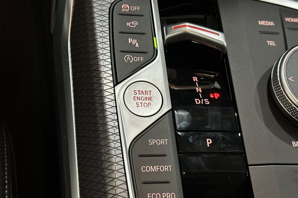 2026 BMW 3 Series 330i