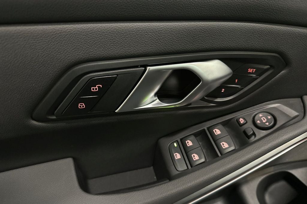 2026 BMW 3 Series 330i