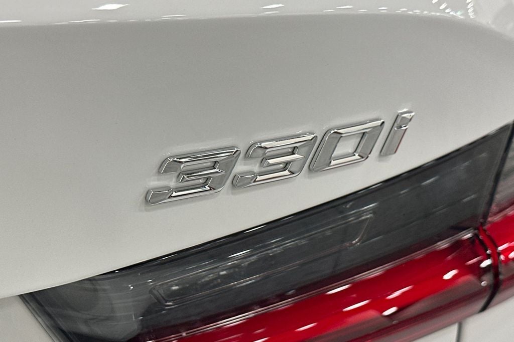 2026 BMW 3 Series 330i