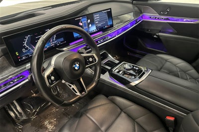 2023 BMW 7 Series 740i