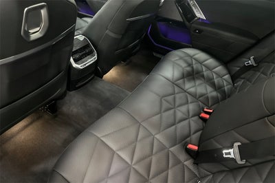 2023 BMW 7 Series 740i