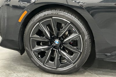2023 BMW 7 Series 740i
