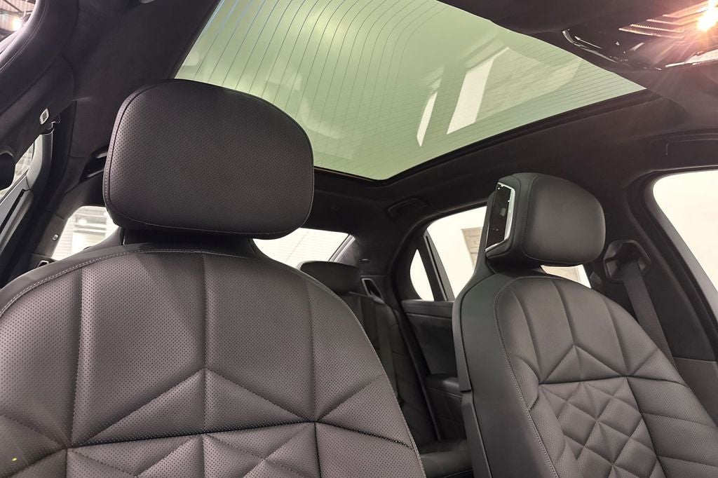 2026 BMW 7 Series 740i