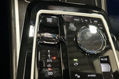 2026 BMW 7 Series 740i