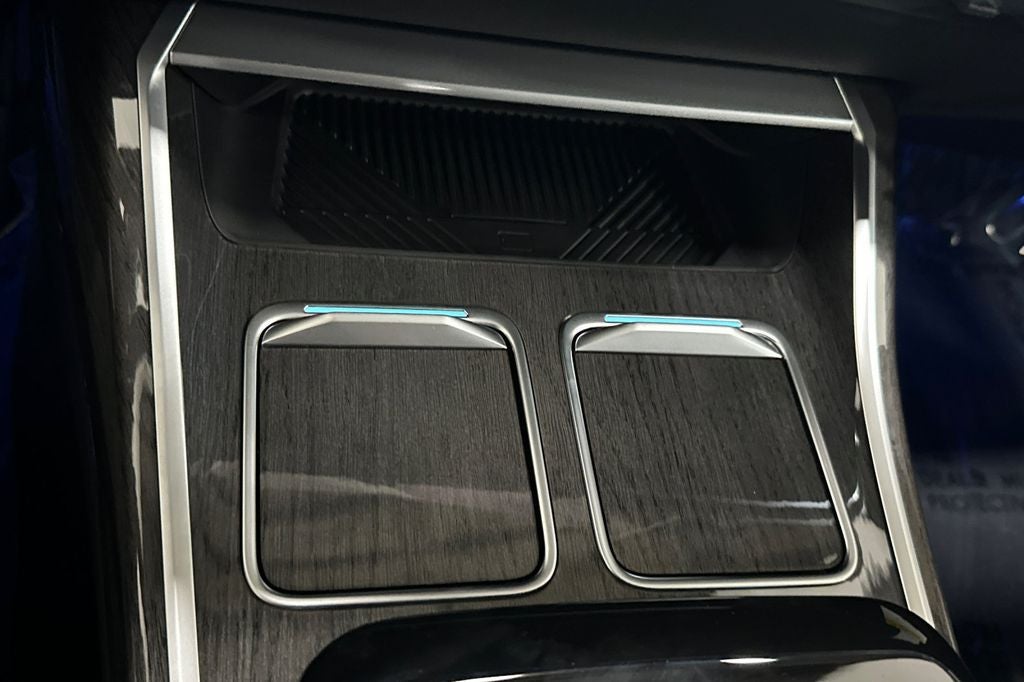 2026 BMW 7 Series 740i