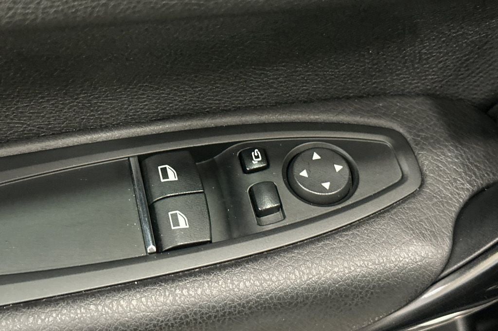 2018 BMW 2 Series 230i