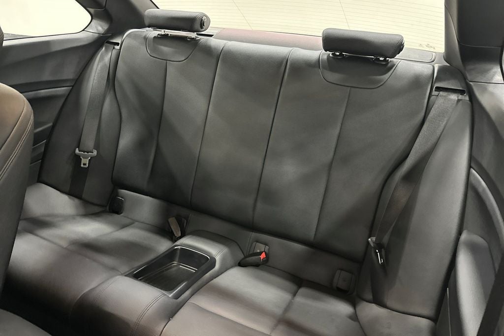 2018 BMW 2 Series 230i