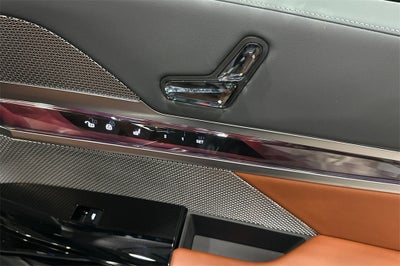 2023 BMW 7 Series 760i xDrive