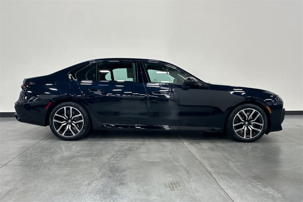 2023 BMW 7 Series 760i xDrive