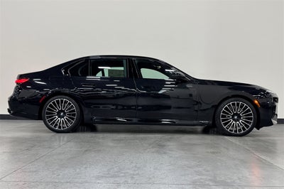 2025 BMW 7 Series 760i xDrive