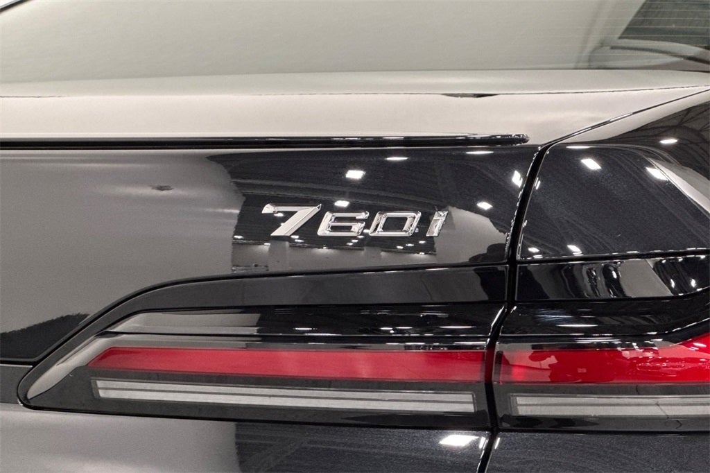 2025 BMW 7 Series 760i xDrive