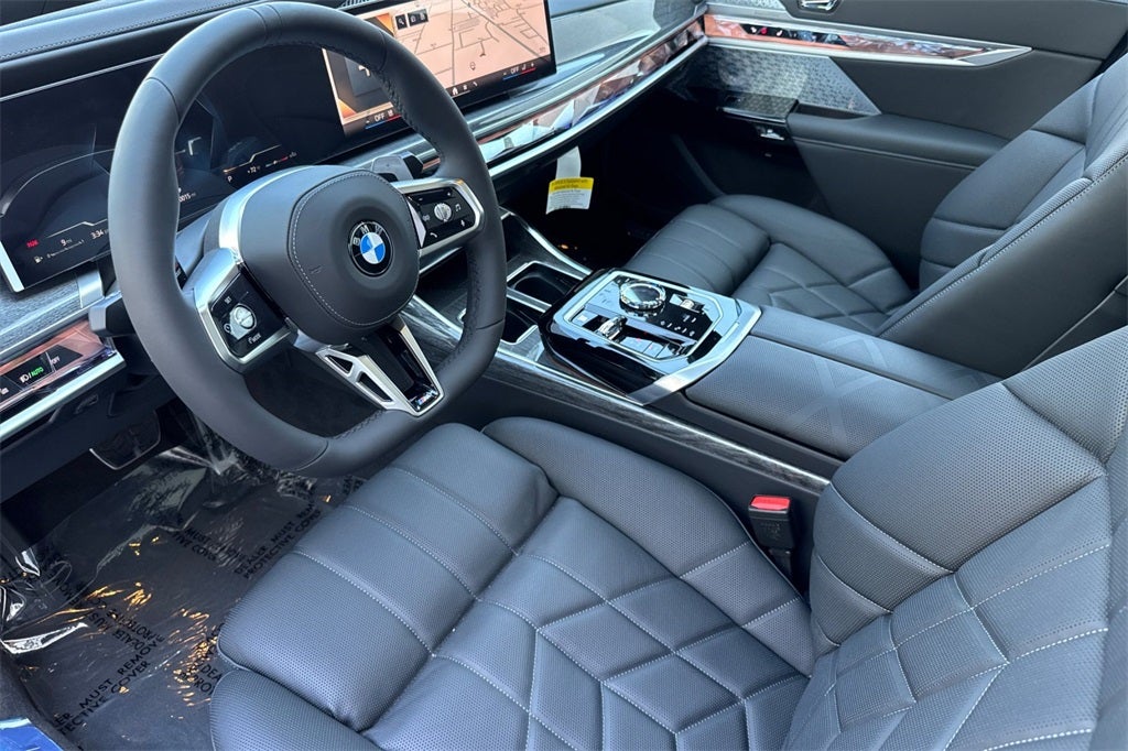 2025 BMW 7 Series 760i xDrive