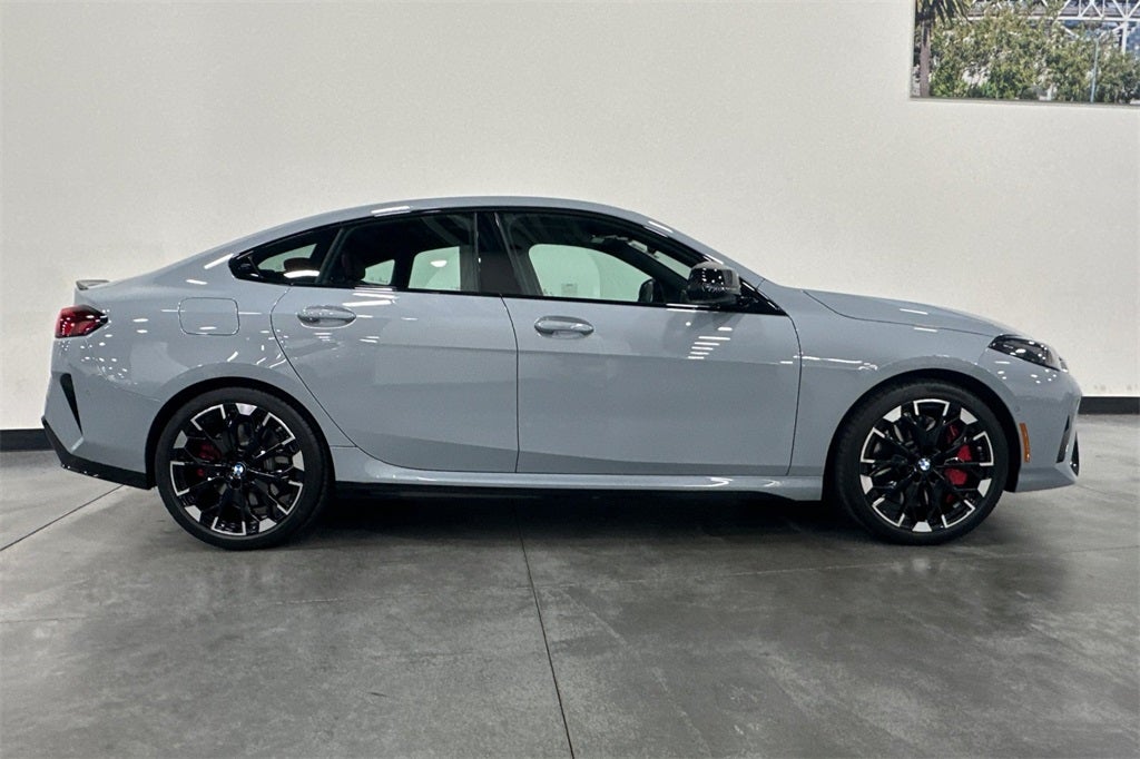 2025 BMW 2 Series M235i xDrive