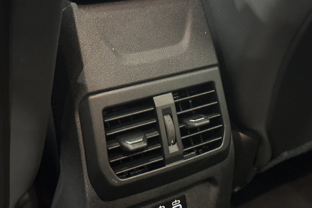2025 BMW 2 Series M235i xDrive
