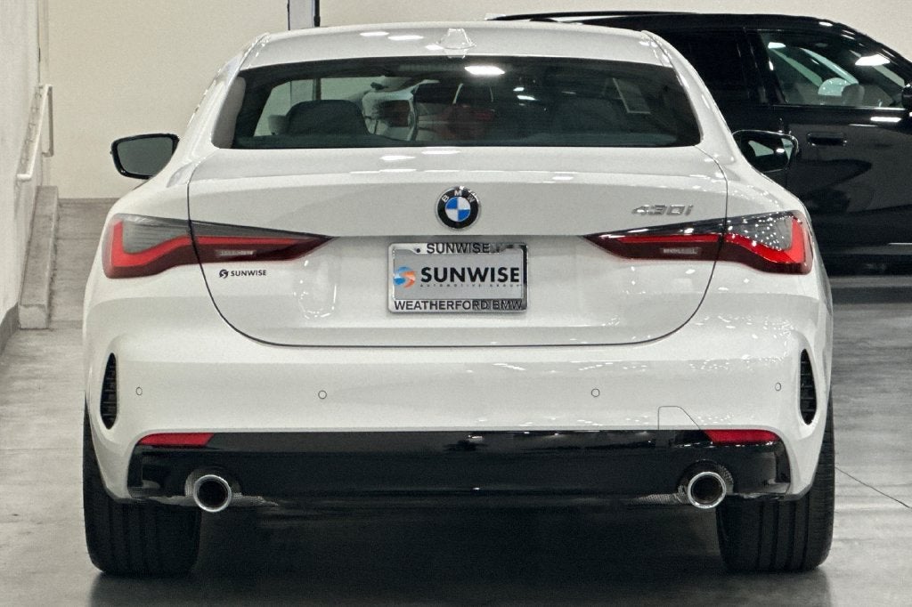 2027 BMW 4 Series 430i