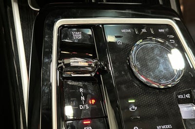 2026 BMW 7 Series 750e xDrive