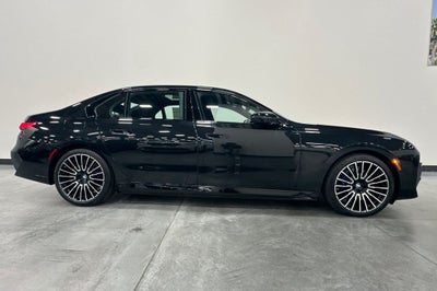 2026 BMW 7 Series 750e xDrive