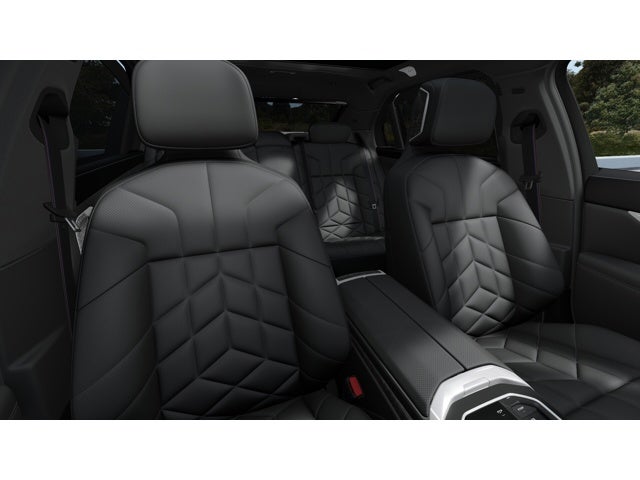 2026 BMW 7 Series 750e xDrive