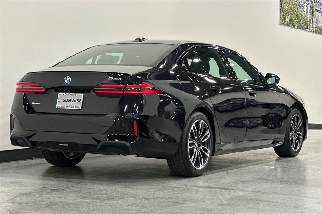 2026 BMW 5 Series 530i