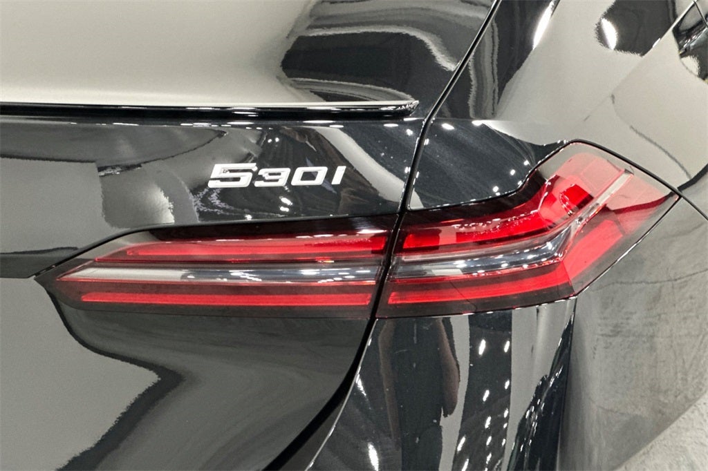 2026 BMW 5 Series 530i