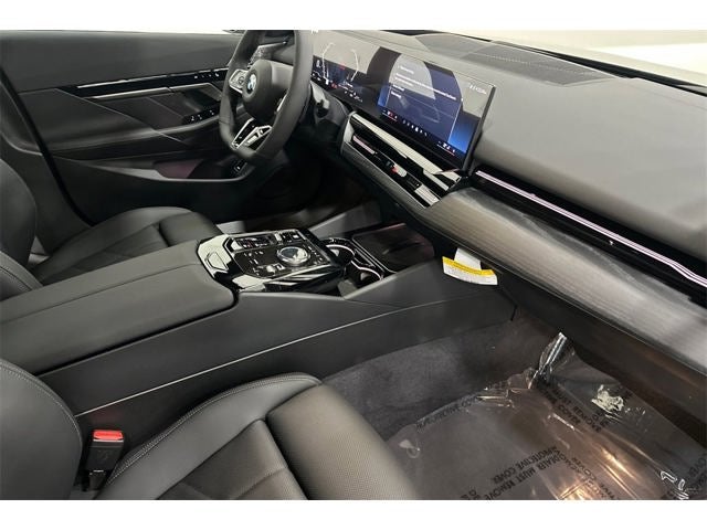 2026 BMW 5 Series 530i