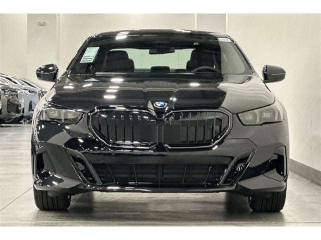 2026 BMW 5 Series 530i