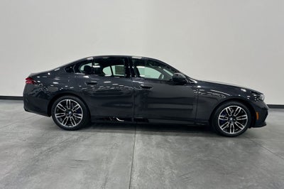2026 BMW 5 Series 530i