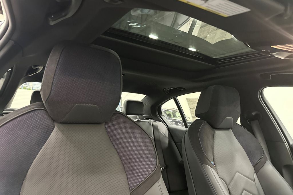 2026 BMW 5 Series 530i