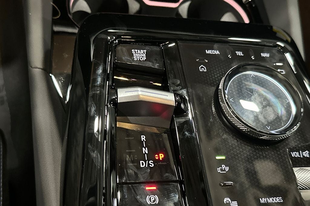 2026 BMW 5 Series 530i