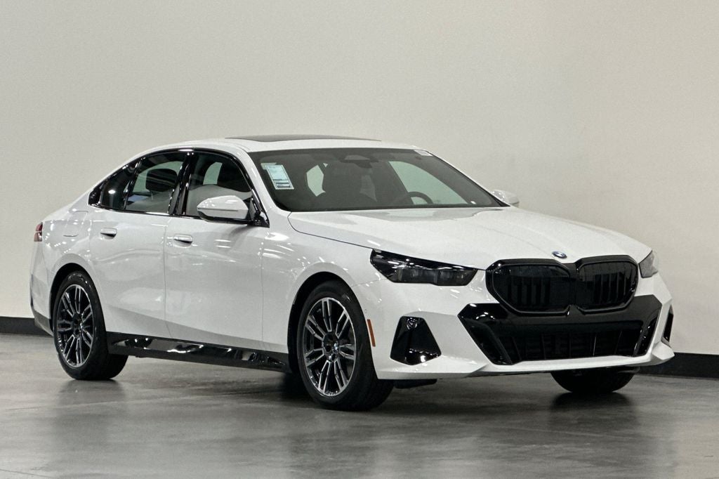 2026 BMW 5 Series 530i