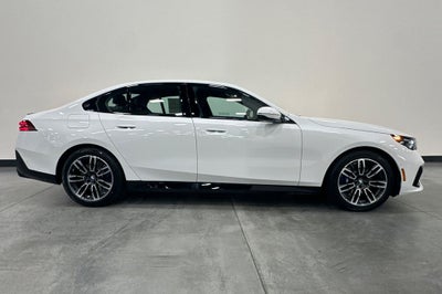 2026 BMW 5 Series 530i