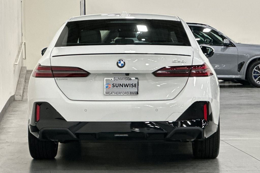 2026 BMW 5 Series 530i