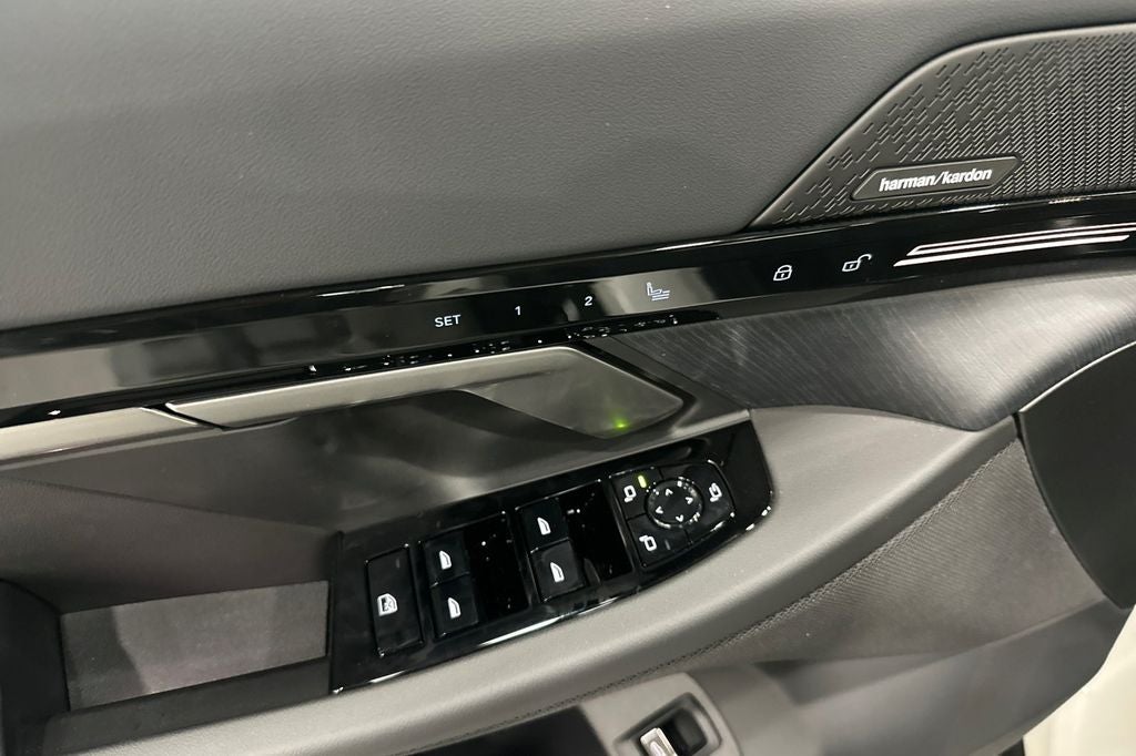 2026 BMW 5 Series 530i