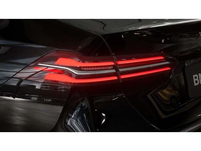 2027 BMW 5 Series 530i