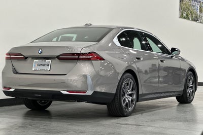 2026 BMW 5 Series 530i