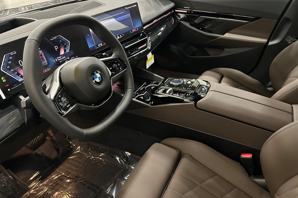 2026 BMW 5 Series 530i