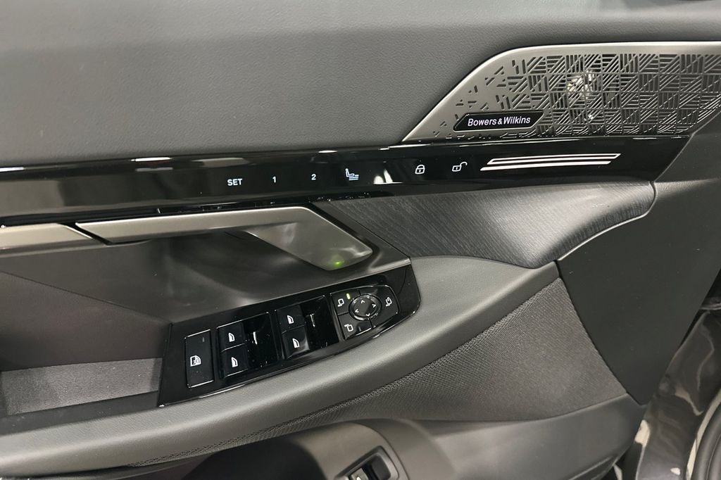 2026 BMW 5 Series 530i