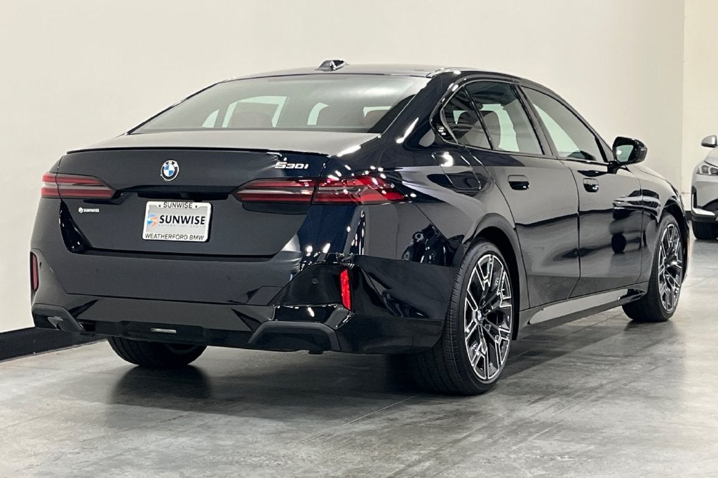 2027 BMW 5 Series 530i