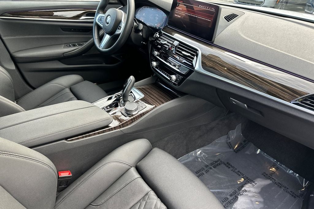 2023 BMW 5 Series 530i