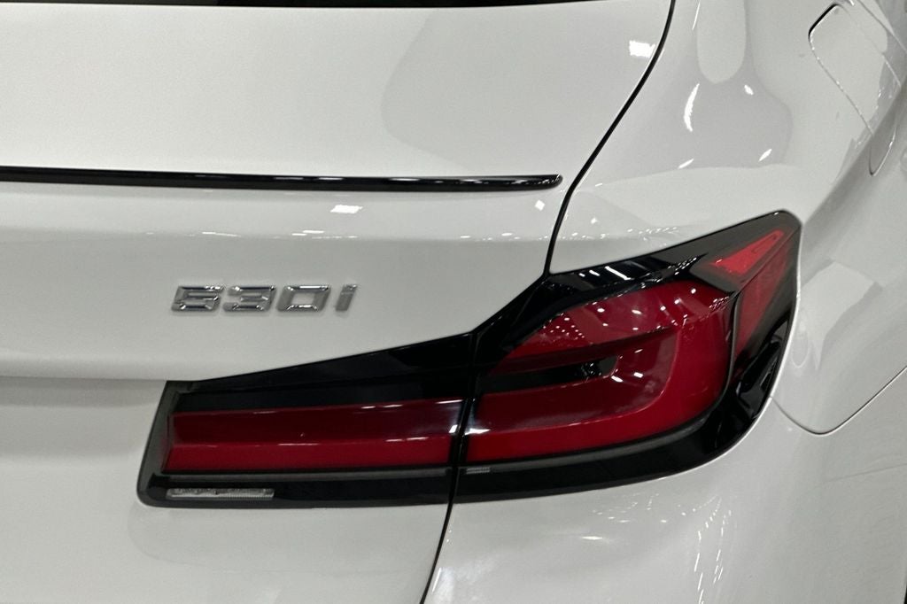 2023 BMW 5 Series 530i