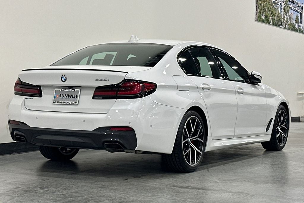 2023 BMW 5 Series 530i