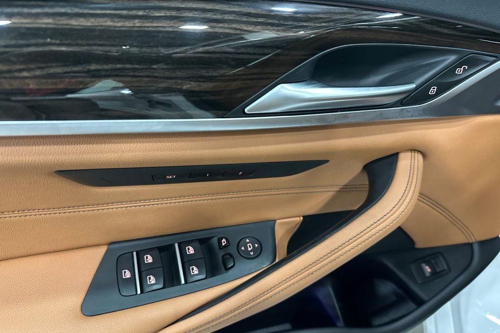 2023 BMW 5 Series 530i