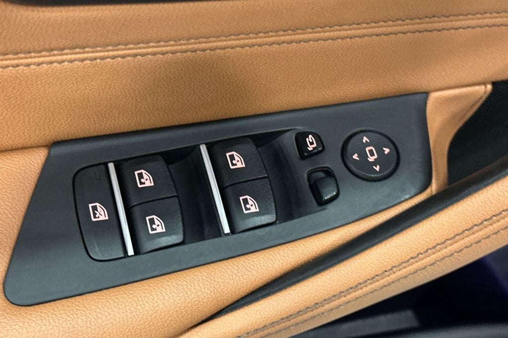 2023 BMW 5 Series 530i